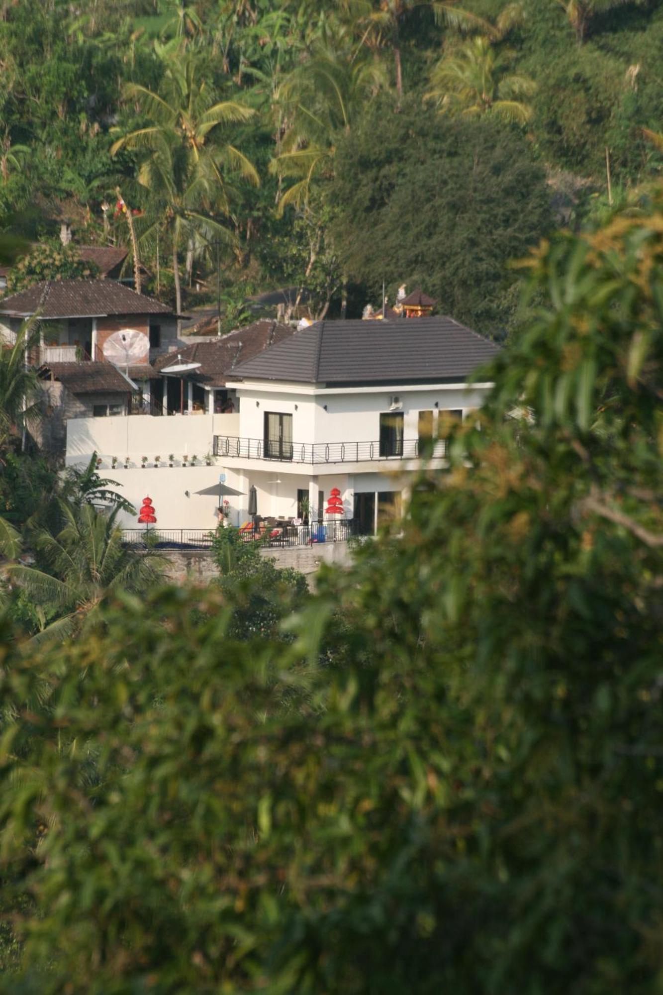 Rumah Riang Mayong Bagian luar foto